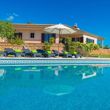 Sa Roca Blanca Villa *